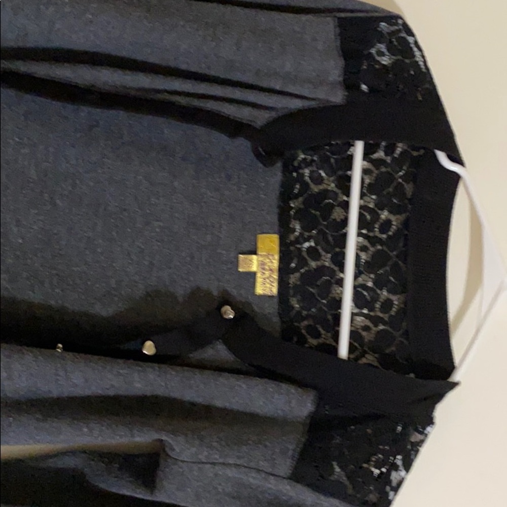 Cardigan charcoal/black/lace silver heart buttons